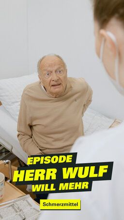 Patient sitzt in einem Bett